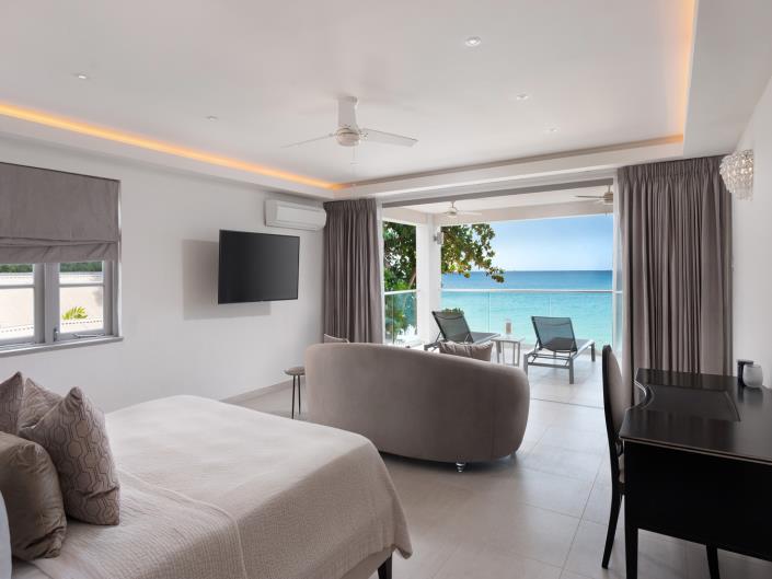 Image No.8-5 Bed Condo for sale