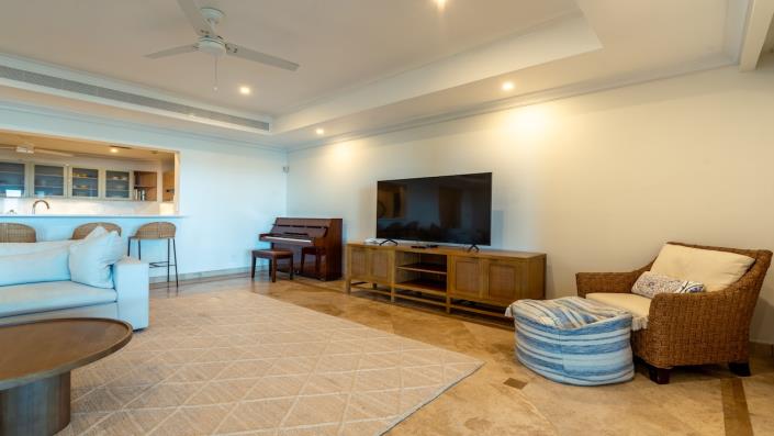 Image No.7-3 Bed Villa for sale