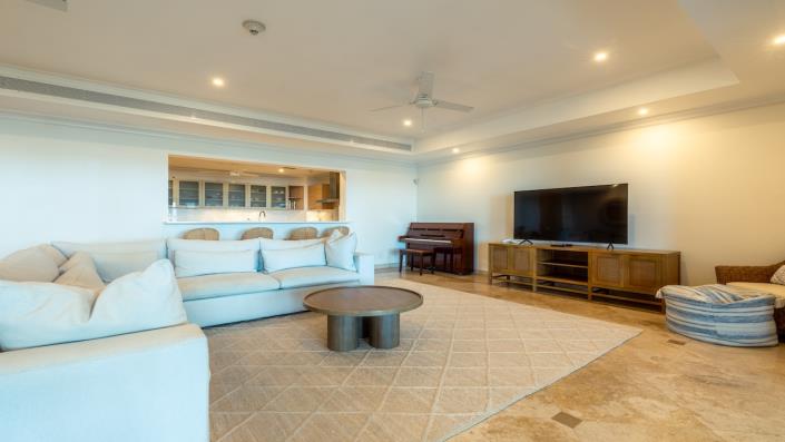 Image No.8-3 Bed Villa for sale