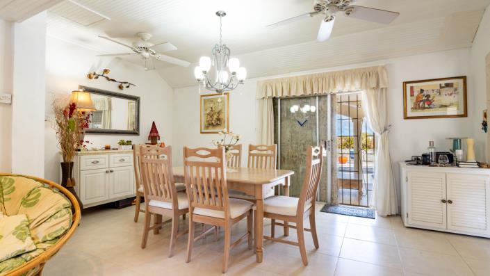 Image No.19-3 Bed House for sale