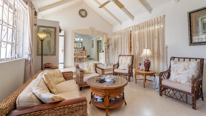 Image No.21-3 Bed House for sale