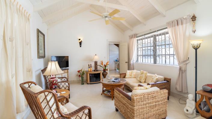 Image No.20-3 Bed House for sale