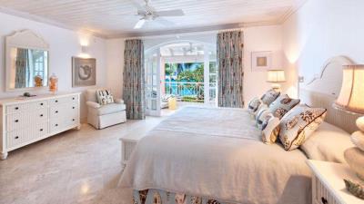 port-st-charles-102-master-bedroom
