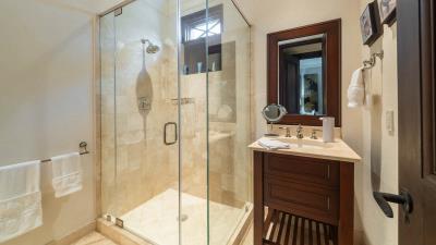 fairway-villa-7-apes-hill-st-james-bathroom-shower