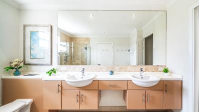 sandy-hook-32-christ-church-master-bathroom-vanities