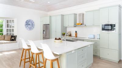 sle-casa-caoba-kitchen-angle
