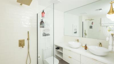beach-happy-bathroom
