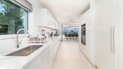 blue-oyster-kitchen