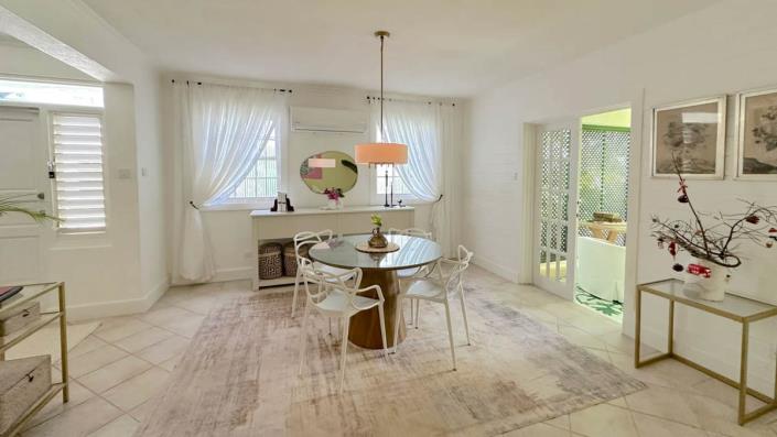 Image No.6-3 Bed Townhouse for sale