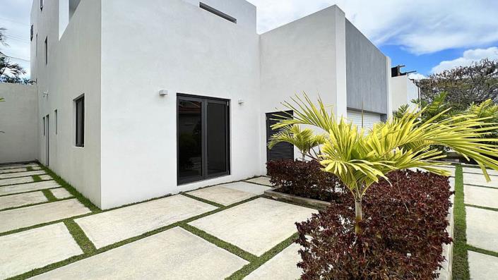 Image No.22-4 Bed Villa for sale