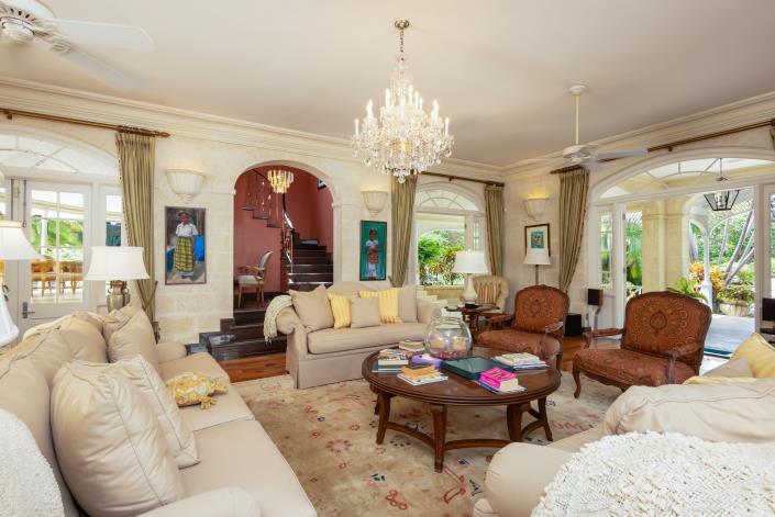 Image No.6-5 Bed Villa for sale