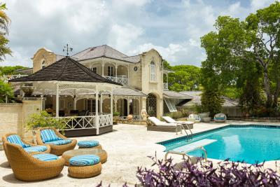sle-high-cane-pool-sundeck
