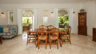 hibiscus-villa---cottage-dining