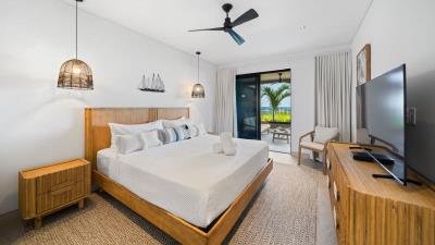 west-coast-property-master-bedroom