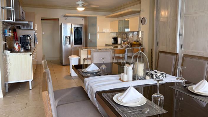 Image No.8-3 Bed Apartment for sale