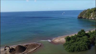 roseau-valley-bay
