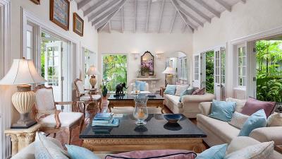 sle-highlands-house-st-james-living
