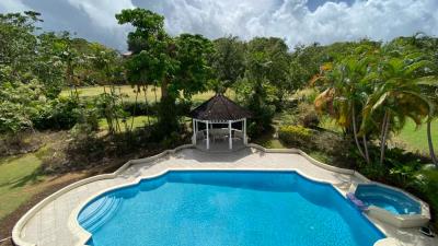 sle-magnolia-pool-gazebo