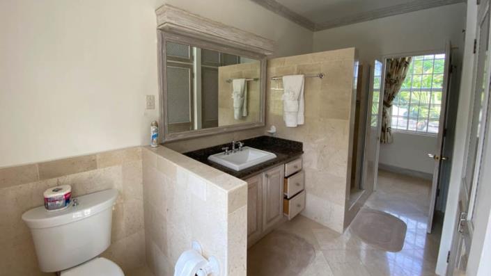 Image No.11-5 Bed Villa for sale