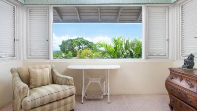 sle-miramar-st-james-lounge