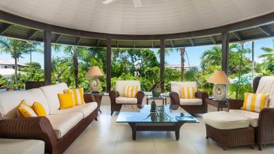 sle-miramar-st-james-verandah