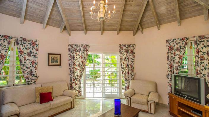 Image No.21-6 Bed Villa for sale
