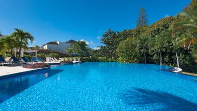Royal-Apartments-Common-Pool-2