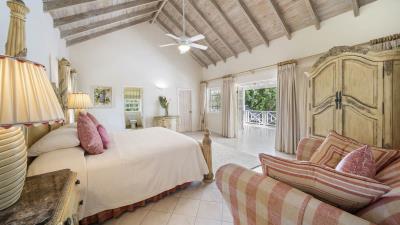 sle-sandalwood-bedroom-1