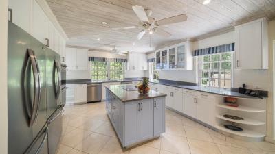 sle-sandalwood-kitchen-panoramic