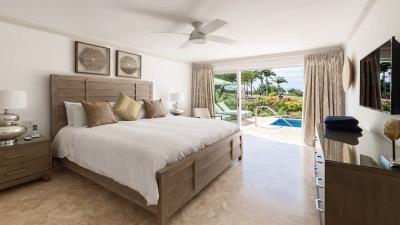 rwm-sugar-cane-mews-1-master-bedroom