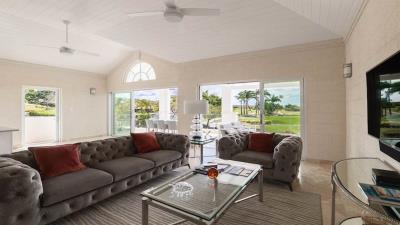 rwm-sugar-cane-mews-1-living-area