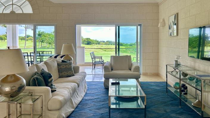 Image No.2-4 Bed Townhouse for sale