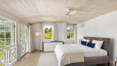 port-st-charles-311-master-bedroom