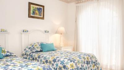 port-st-charles-259-twins-room