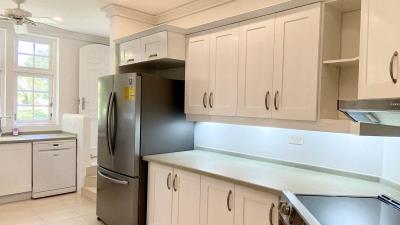 rwm-palm-grove-9-kitchen