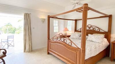 rwm-palm-grove-9-master-bedroom