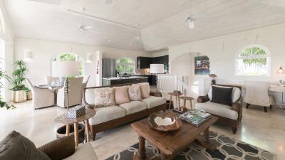 rwm-sugar-cane-ridge-23-st-james-living-area