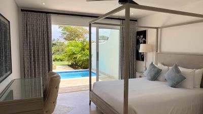 rwm-parr-three-villa-st-james-bedroom-pool-view