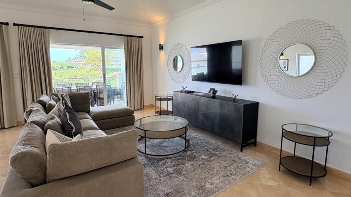 Image No.2-4 Bed Townhouse for sale