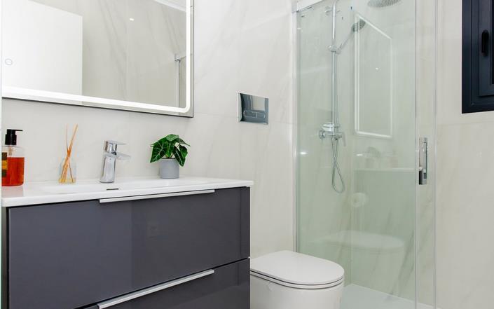 Image No.27-3 Bed Villa / Detached for sale