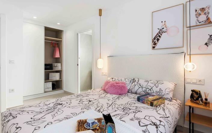 Image No.17-3 Bed Villa for sale