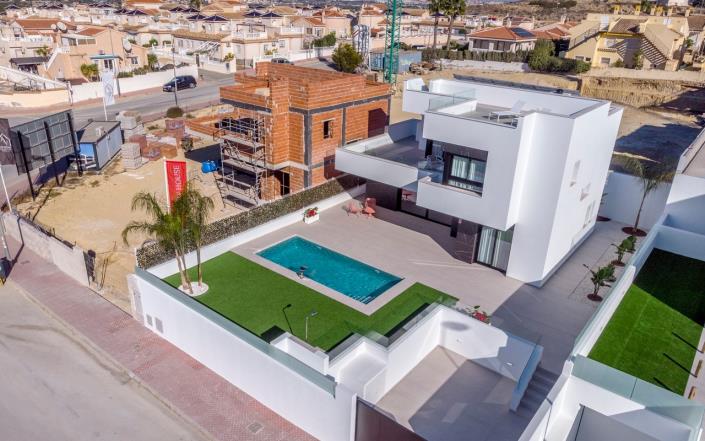 Image No.32-3 Bed Villa for sale