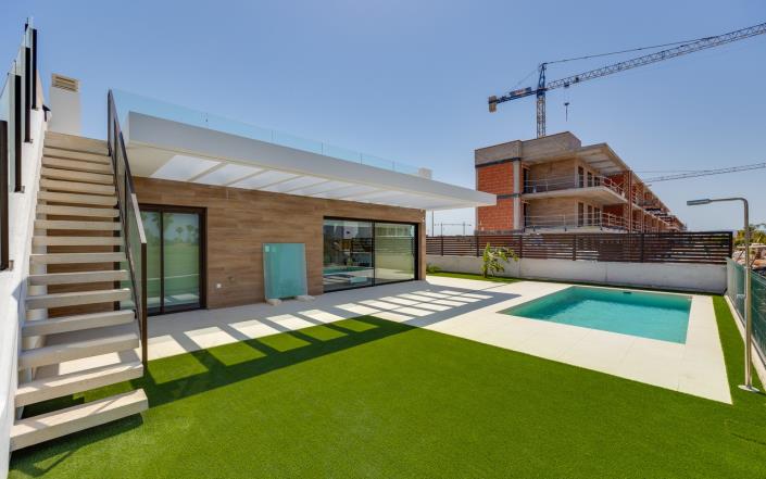 Image No.26-3 Bed Villa / Detached for sale