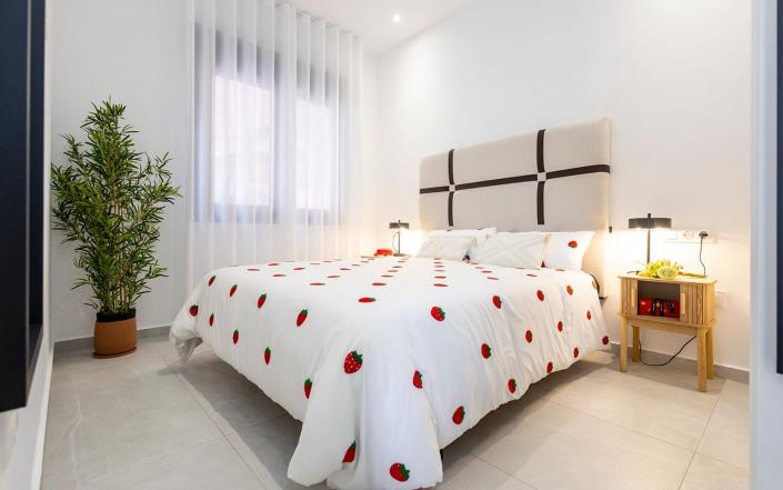 Image No.18-2 Bed Villa for sale