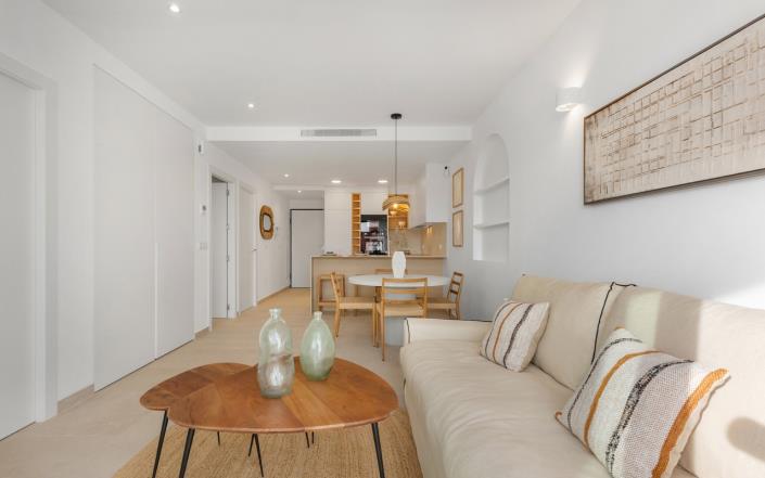 Image No.4-2 Bed Apartment for sale