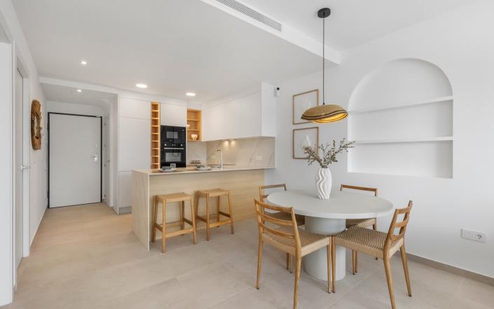 Image No.7-2 Bed Apartment for sale