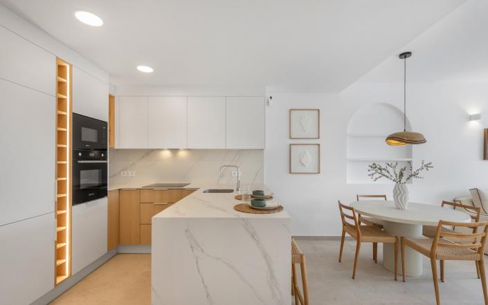 Image No.8-2 Bed Apartment for sale