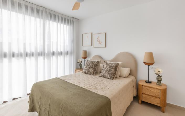 Image No.17-2 Bed Apartment for sale