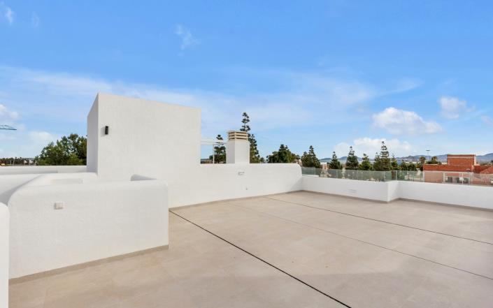 Image No.27-2 Bed Apartment for sale