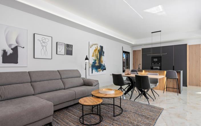 Image No.3-3 Bed Villa / Detached for sale